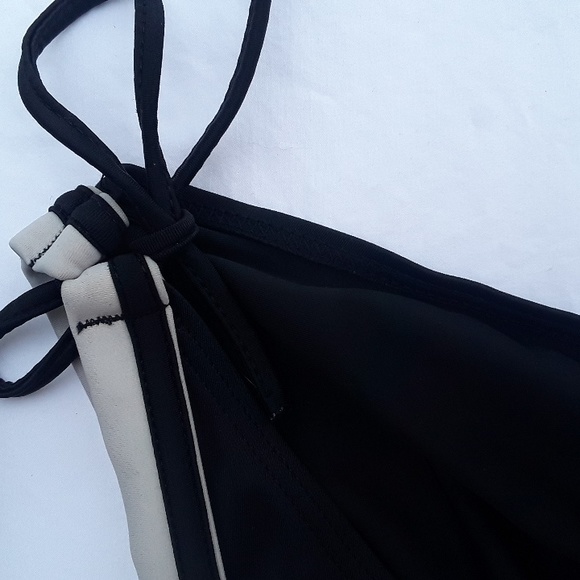 Black & white strapless bikini set - Picture 5 of 11